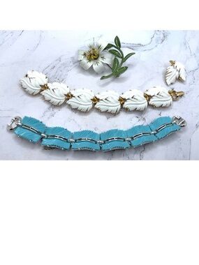 Vintage Lisner Mixed Metal 2 Bracelets and 3D Brooch